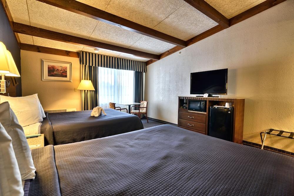 Howard Johnson By Wyndham Bangor Exterior photo